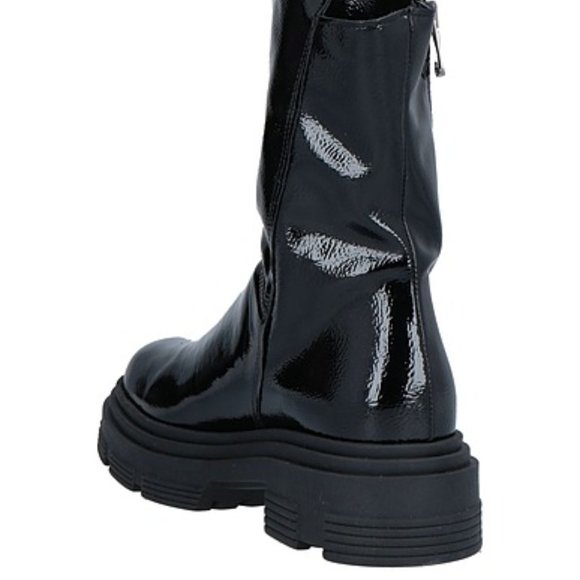 NWT Fabulous Patent Ankle Boots – Made in Italy - Picture 5 of 5